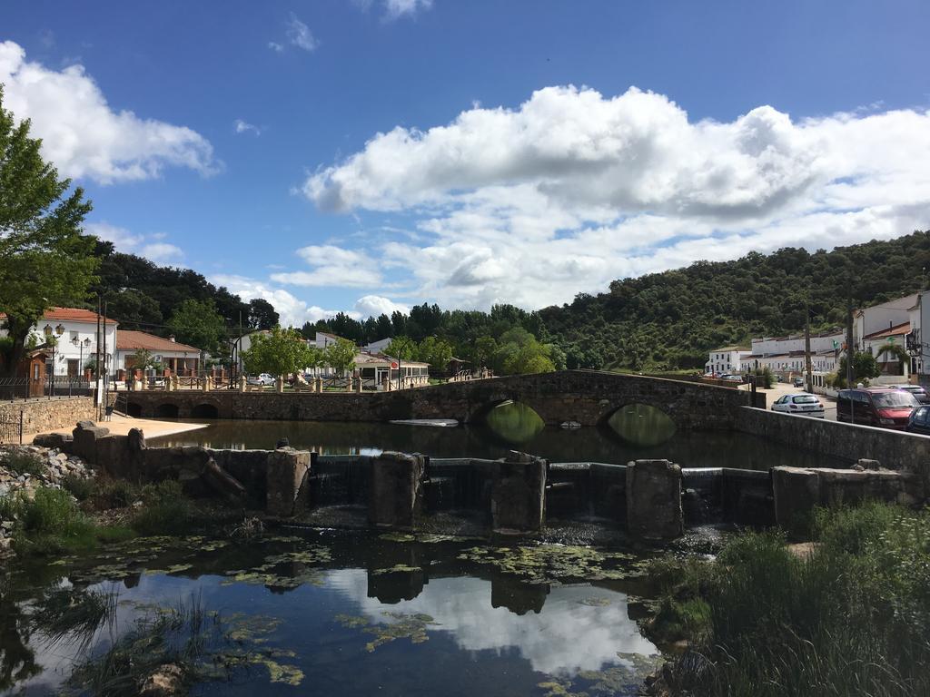 Casa Rural Nacimiento Del Hueznar - Tomillo 17 San Nicolás del Puerto Exteriér fotografie